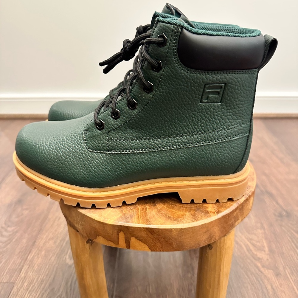 FILA Edgewater Hunter Green Boots, Size 6.5 - NWOT 3HM00578-353